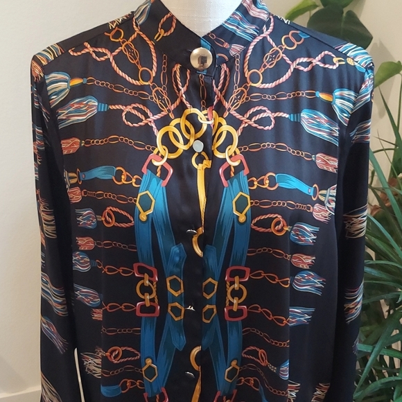 Zara size XL  silk chain print button up - Picture 7 of 15